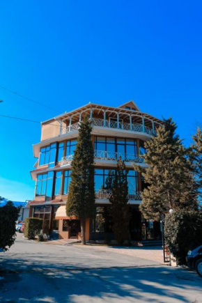 Гостиница Hotel Konti  Корча